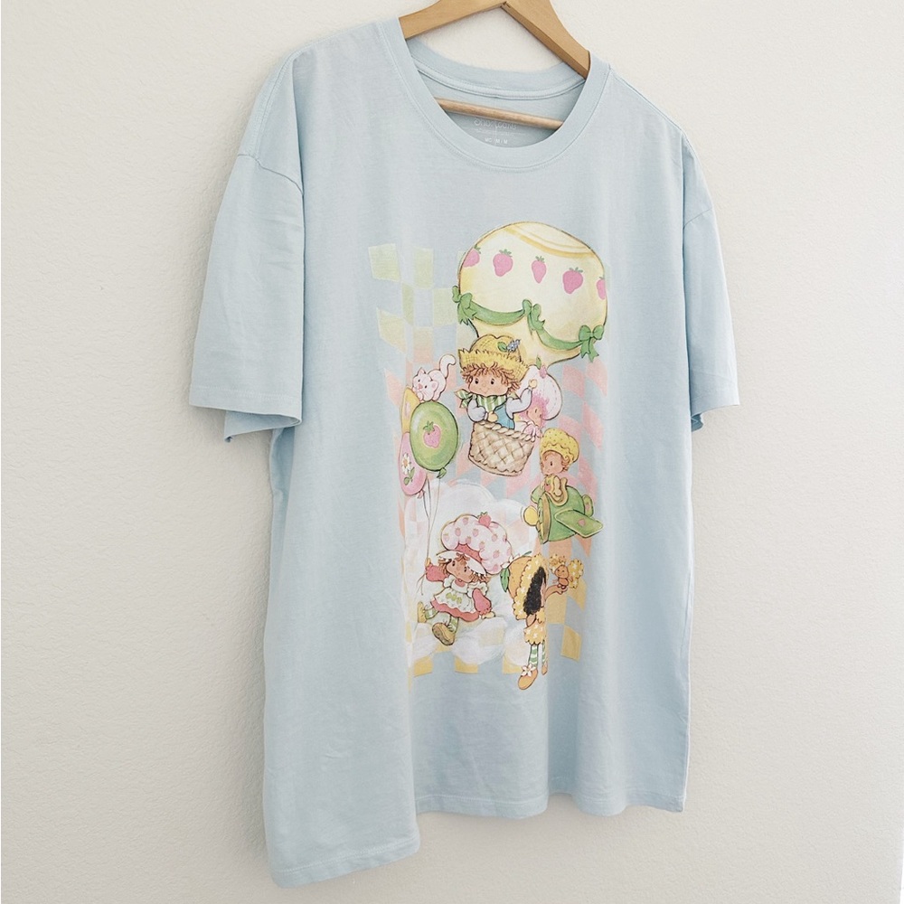 NEW Strawberry Shortcake Oversized Graphic Tee - Picture 3 of 6